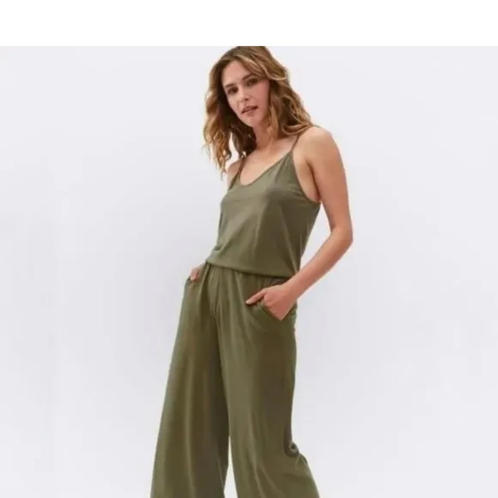 Michael Stars Scoop Neck Olive Green Cami Jumpsuit large